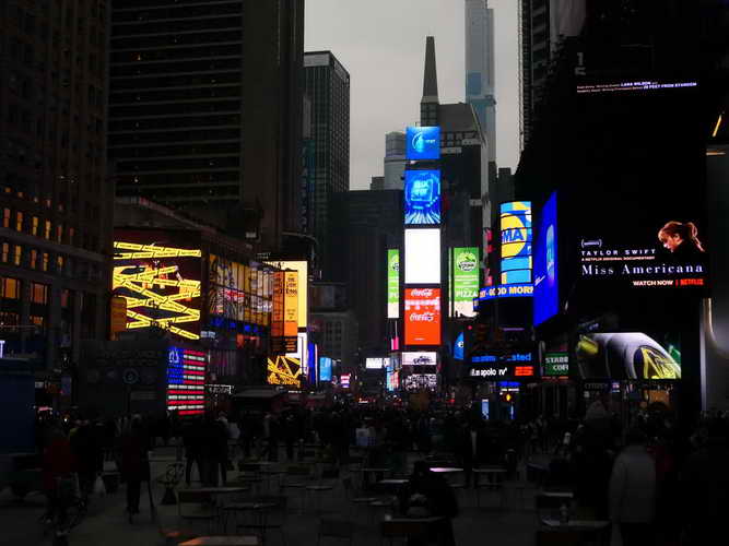 NYC_2020-02-01 16-27-53_P1090338